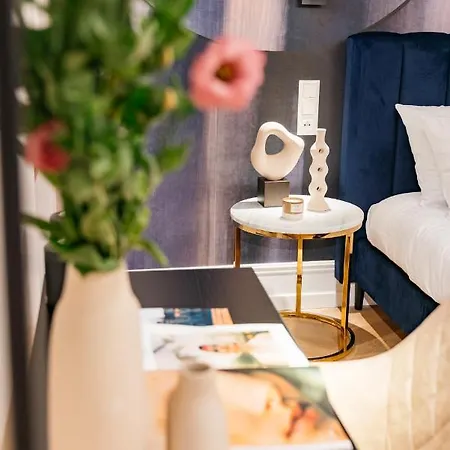 Dandelion - Loftaffair Апартаменты